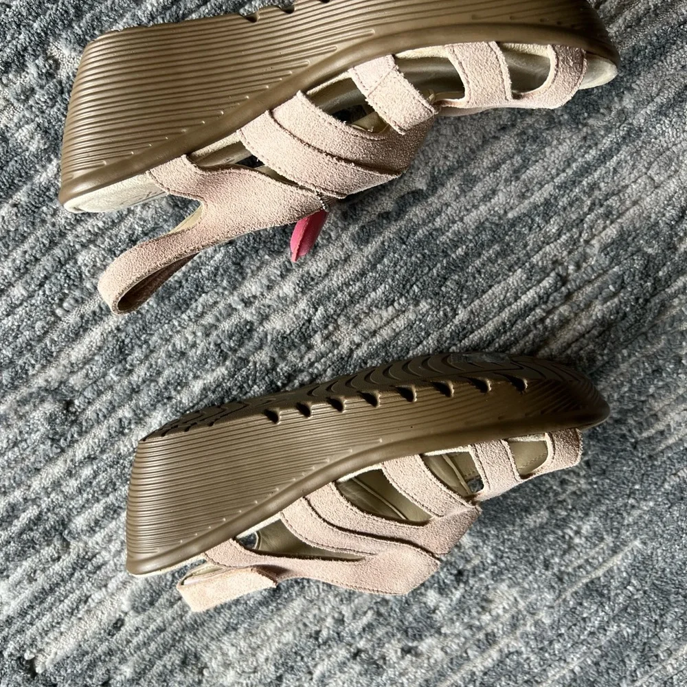 Skechers Pink  Wedge Sandals Comfort Design